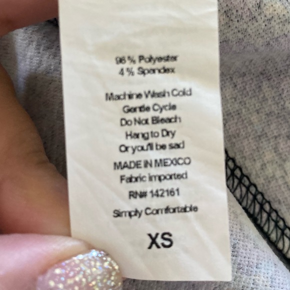 LuLaRoe “NICOLE” FIT-AND-FLIRT MIDI DRESS SIZE EXTRA SMALL 🌟NWOT🌟 - Picture 13 of 16